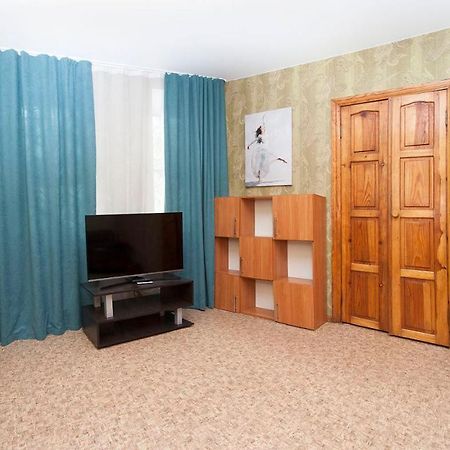 Apartments On Yavornitsky Av. Dnjepropetovsk Buitenkant foto