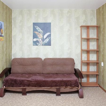 Apartments On Yavornitsky Av. Dnjepropetovsk Buitenkant foto